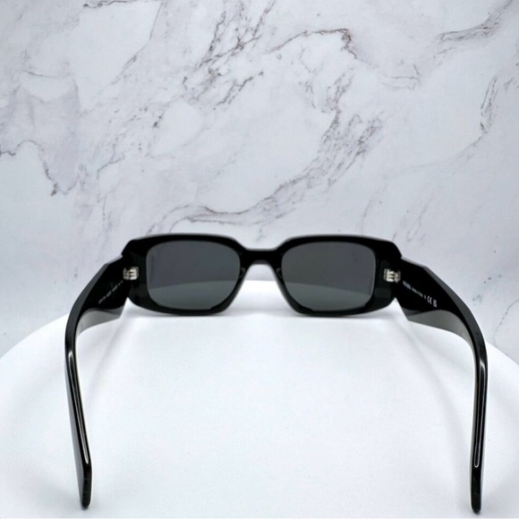 NEW Prada PRO8YS 1AB5SO Black Dark Gray Cat eye unisex sunglasses - Picture 9 of 9